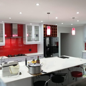 Glass Splashbacks can create a feature wall